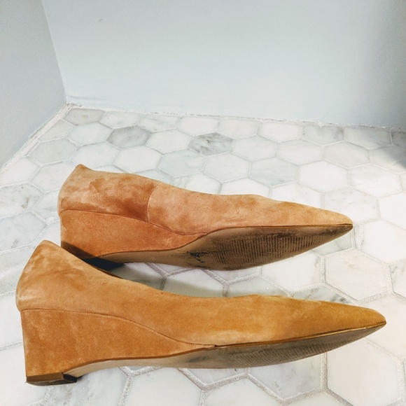 Talbot's tan suede wedges size 8.5 N - Picture 2 of 8